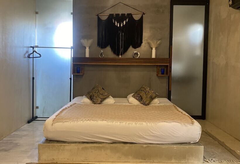 سوئیت پرزیدنت, Pacha Tulum