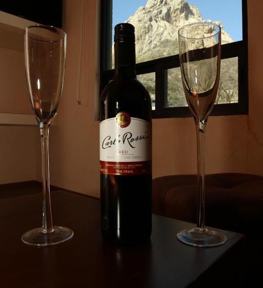 سوئیت با وان آب گرم, Casa Celia Hotel Restaurante