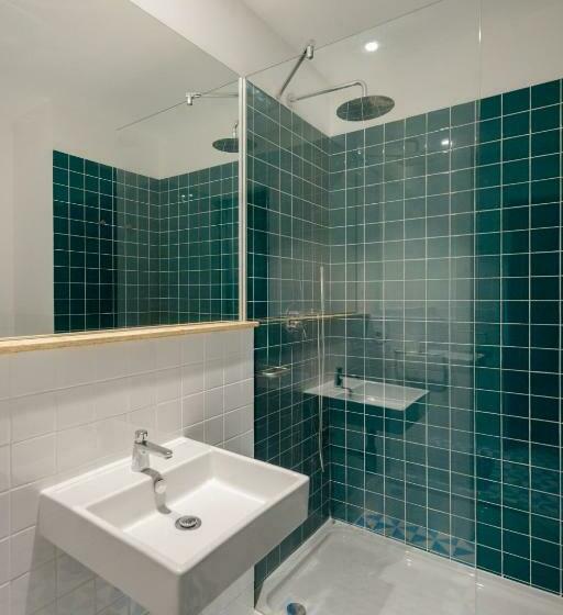 اتاق استاندارد, Hostel Conii & Suites Algarve
