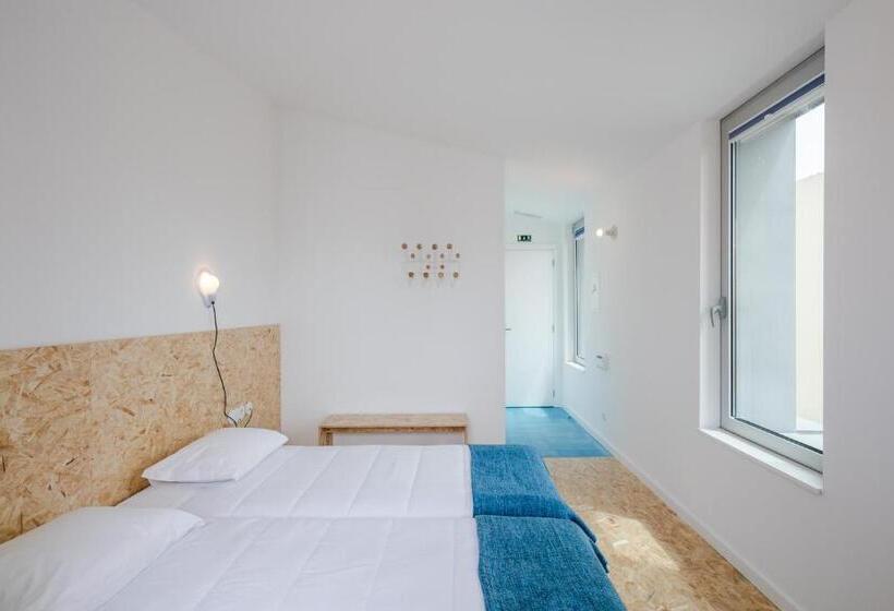 اتاق استاندارد, Hostel Conii & Suites Algarve