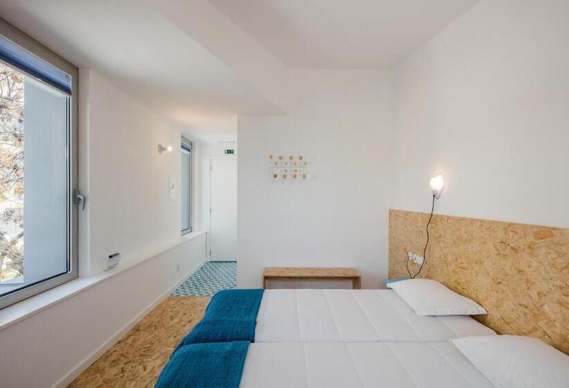 اتاق استاندارد, Hostel Conii & Suites Algarve