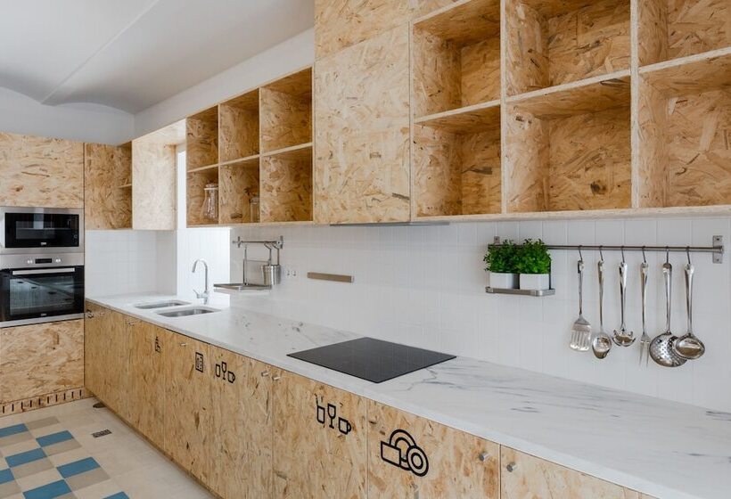 اتاق استاندارد, Hostel Conii & Suites Algarve