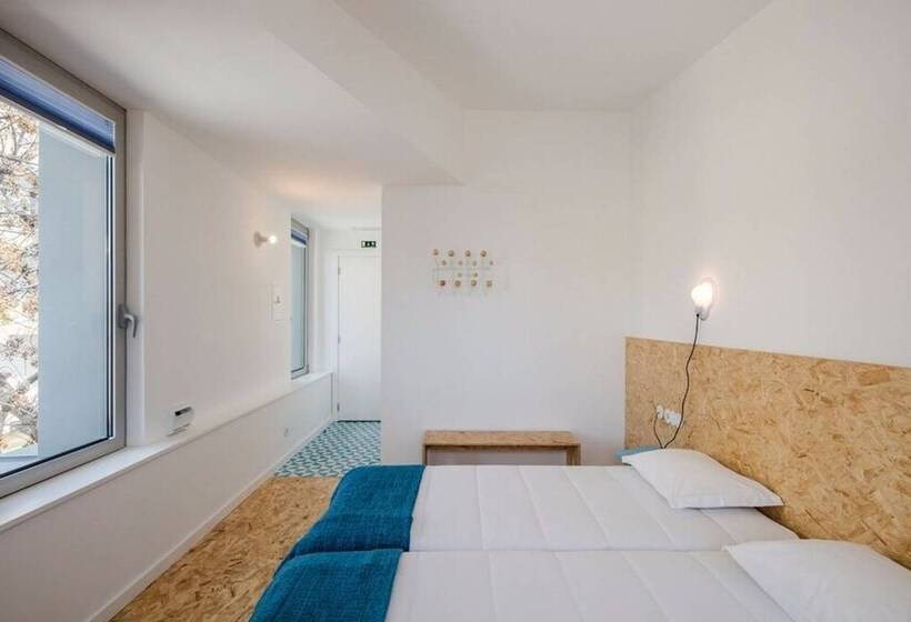 اتاق استاندارد, Hostel Conii & Suites Algarve