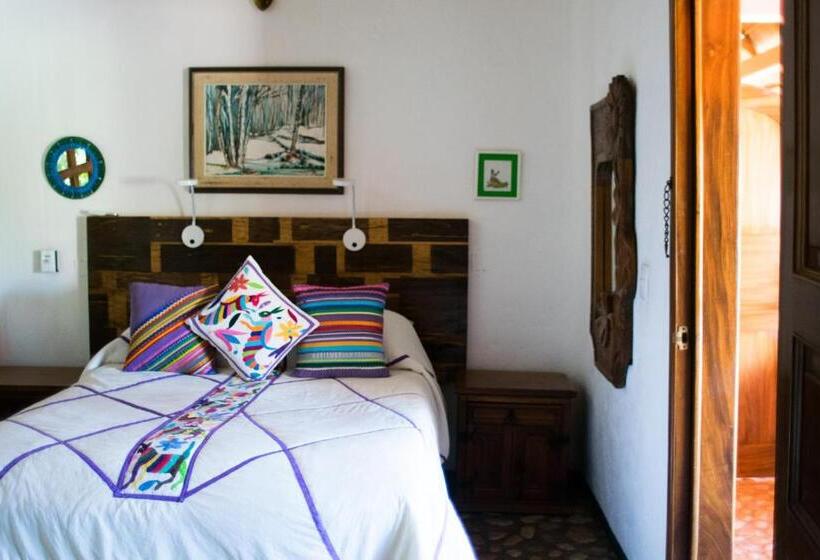 بانگلوی استاندارد, Aurinko Bungalows