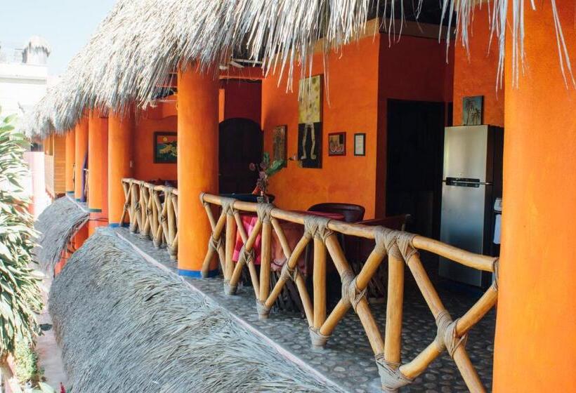 بانگلوی استاندارد 2 خوابه, Aurinko Bungalows