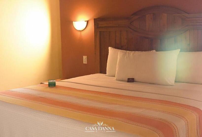 اتاق استاندارد با تخت بزرگ, Casa Danna