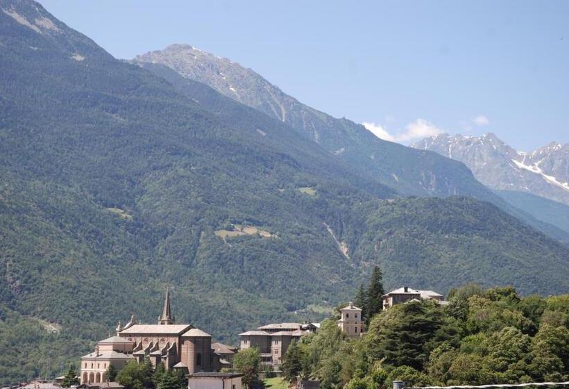 اتاق استاندارد سه نفره, Le Verger