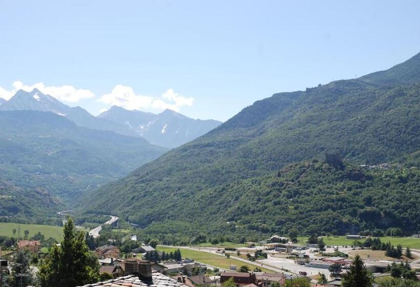 اتاق استاندارد سه نفره, Le Verger
