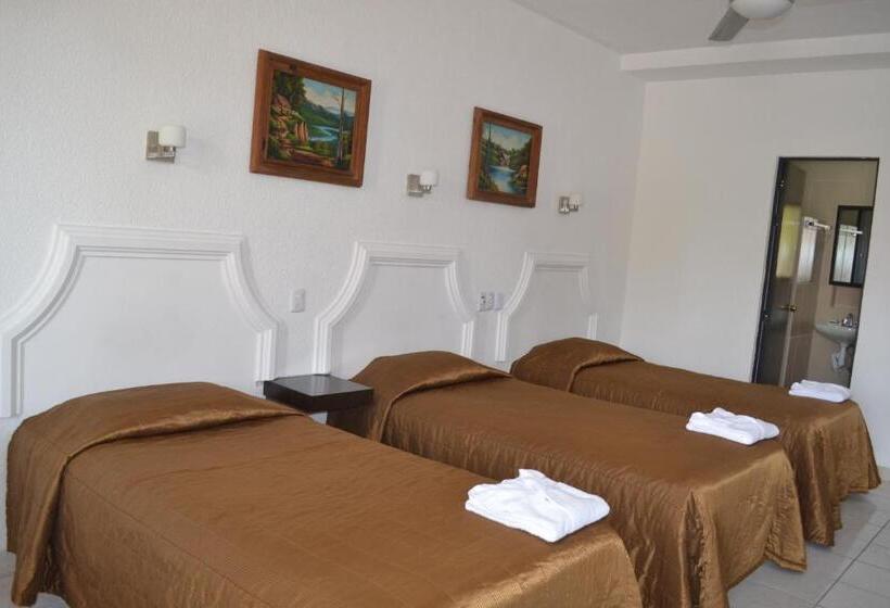 اتاق استاندارد سه نفره, Paraiso