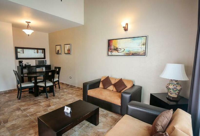 اتاق لوکس, Real De San Jose