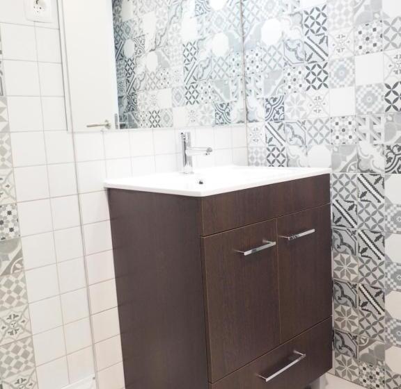 اتاق استاندارد, Lagos Uptown Bed & Breakfast