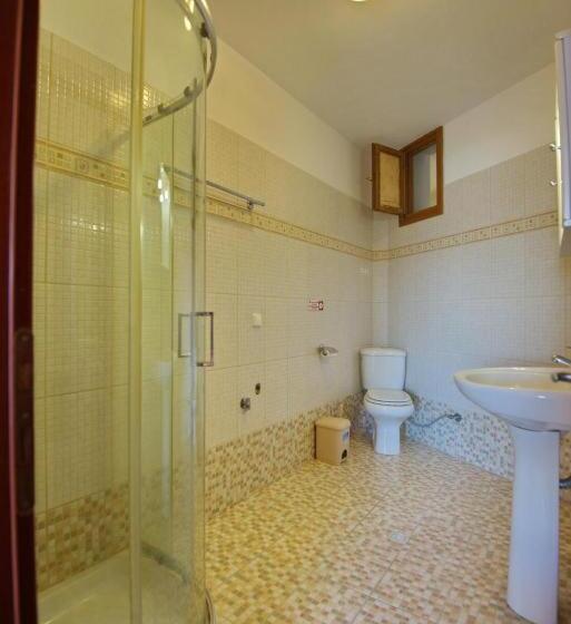 اتاق استاندارد چهار تخته, Anatoli Residences