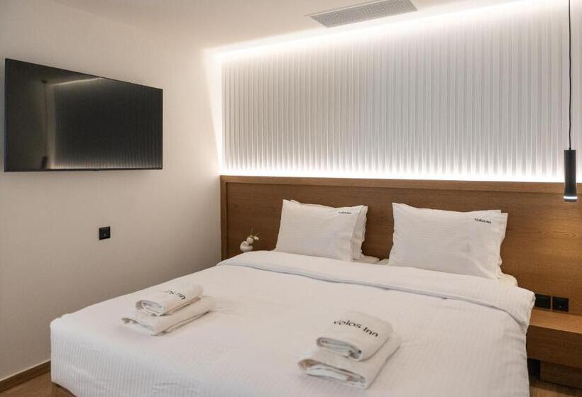 اتاق استاندارد با بالکن, Volos Inn
