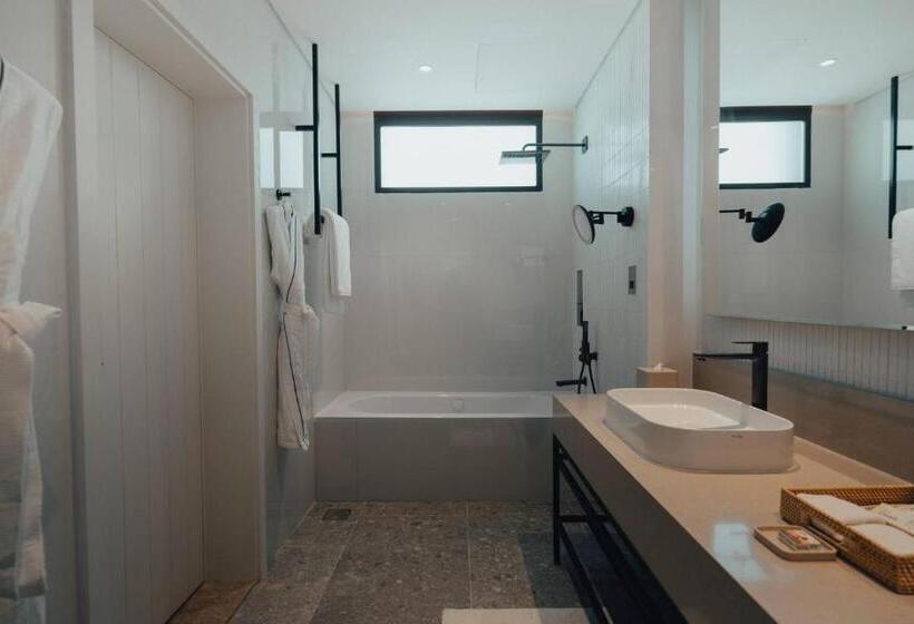 ویلای 2 خوابه, Bab Al Nojoum - Hudayriyat Villas