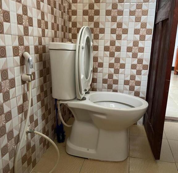 تختخواب در اتاق مشترک, Natural Kendwa Villa