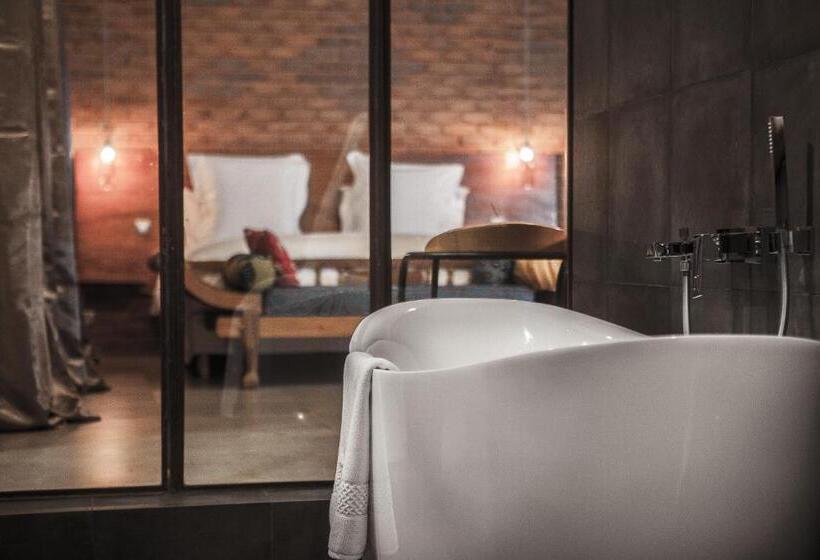 سوئیت جونیور با تراس, Le Patio