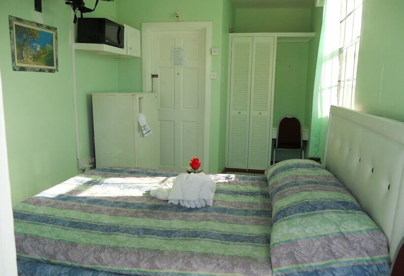 اتاق استاندارد, Stephanie S Apartments Ltd