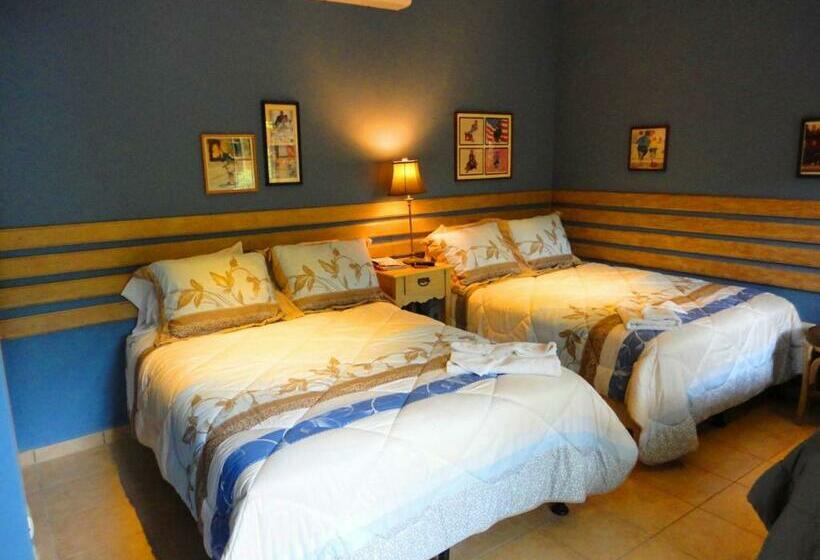 اتاق خانوادگی, La Posada De Juan B&b