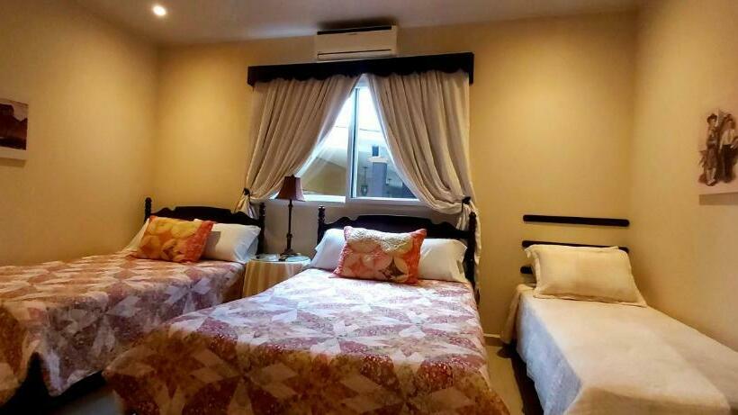اتاق خانوادگی, La Posada De Juan B&b