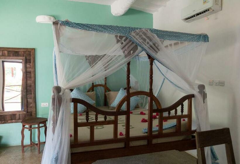 بانگلوی استاندارد با چشم‌انداز دریا, Reef & Beach Resort   Spa Jambiani