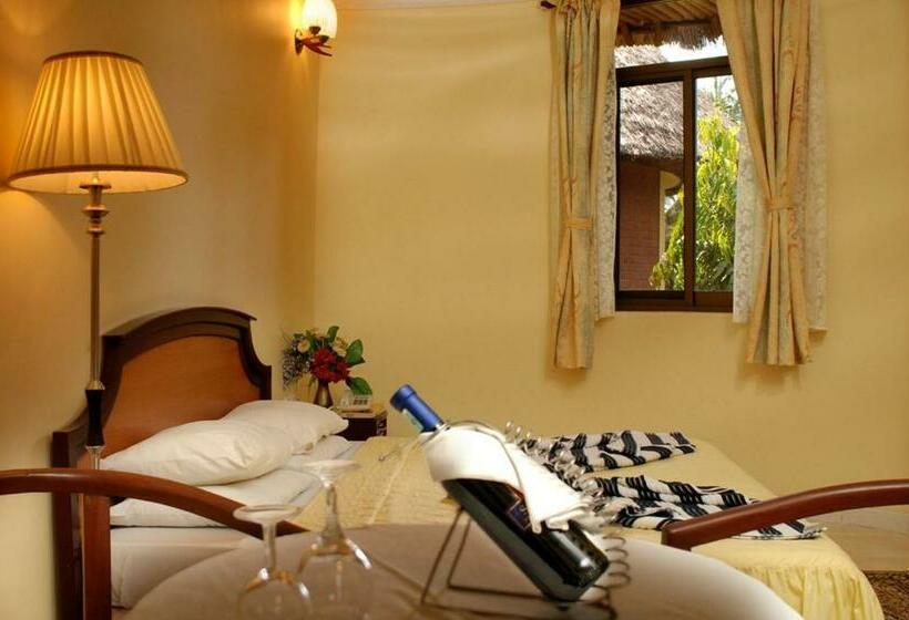 اتاق لوکس با چشم‌انداز دریا, Sunrise Beach Resort