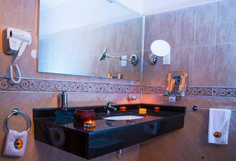 اتاق استاندارد با تخت بزرگ, Sunrise Beach Resort