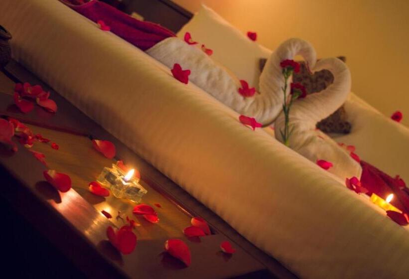 اتاق استاندارد با تخت بزرگ, Sunrise Beach Resort