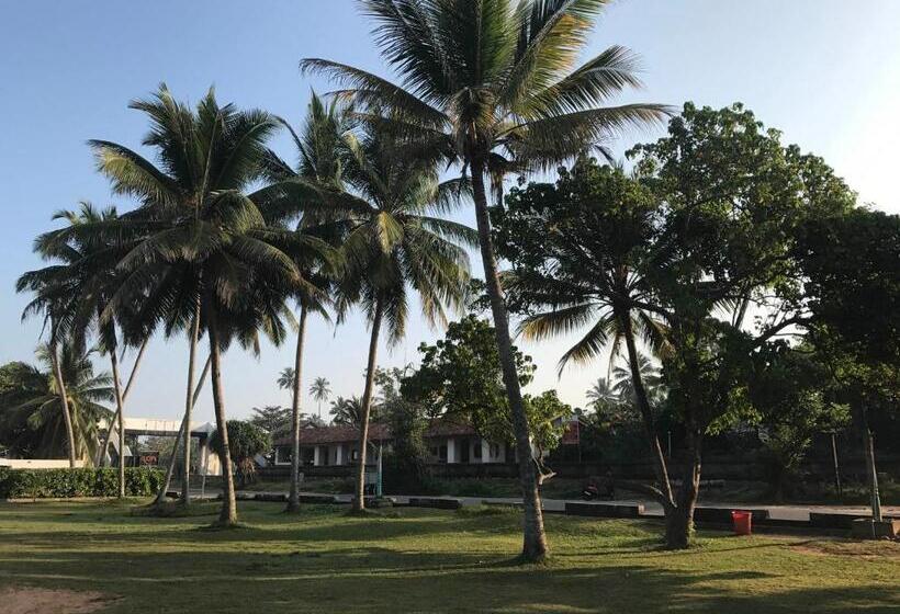 Economy Triple Room, Ananda Villa Bentota