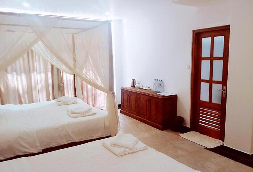 海景豪华三人间, Cardamon Hotel Nilaveli