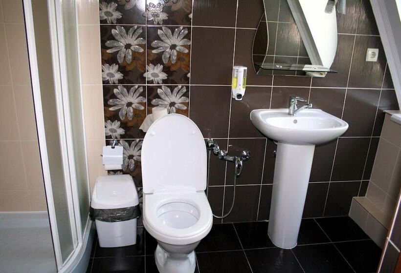 اتاق استاندارد, Hostel Uyut