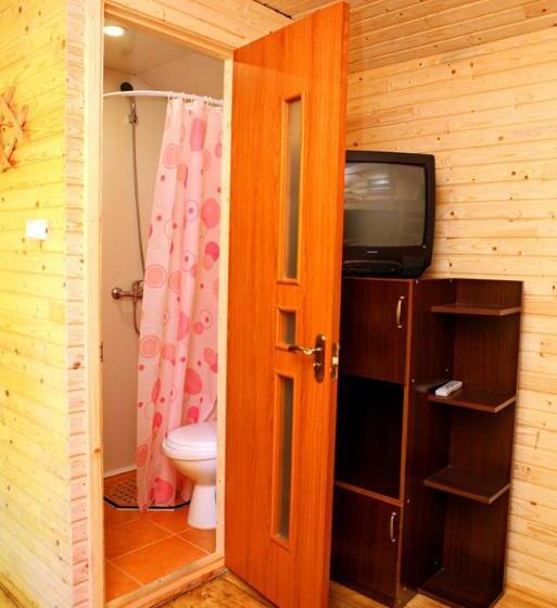 Economy Triple Room, Bilya Richky