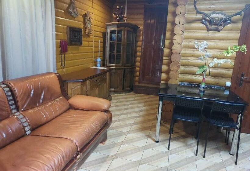 خانه 1 خوابه, Urochyshe Vyshnya