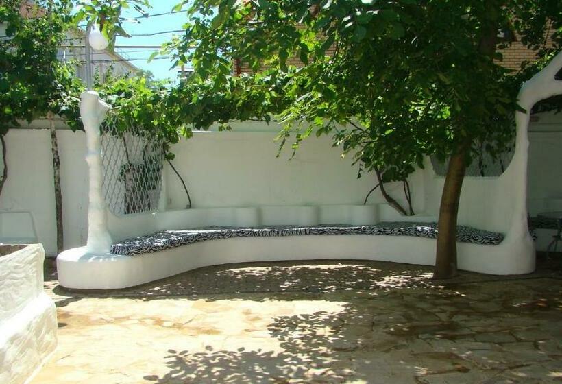 استودیوی استاندارد, Villa Da Vinci