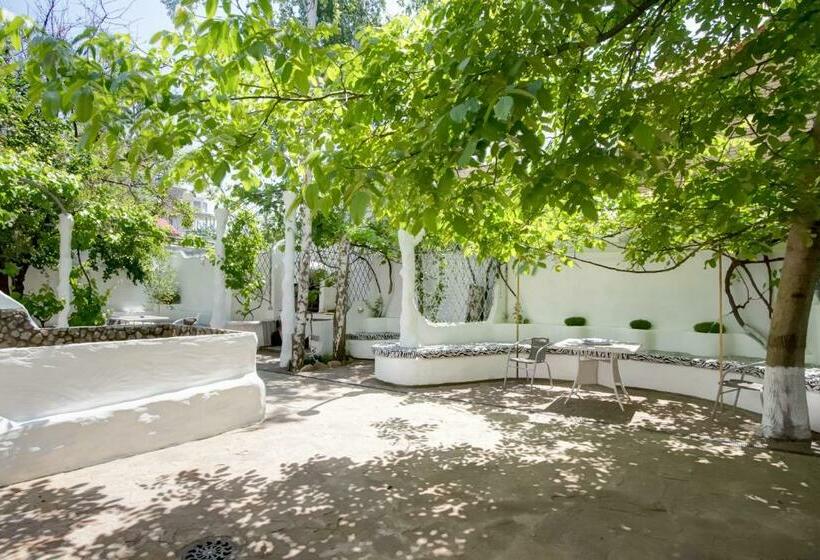 استودیوی استاندارد, Villa Da Vinci