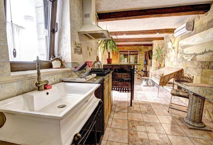 ویلای 3 خوابه, Villa Da Vinci