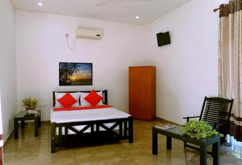 اتاق استاندارد, Water Nest