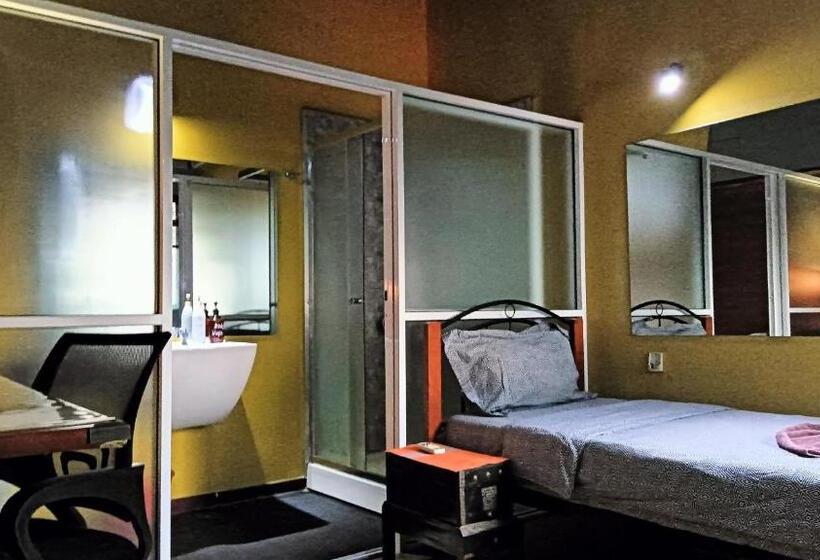 اتاق اکونومی یک تخته, Palms Villa