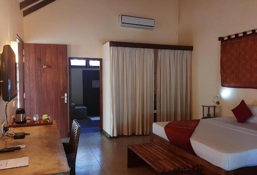 اتاق لوکس با چشم‌انداز دریا, Giman Free Beach Resort