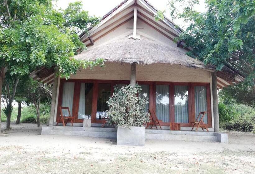 اتاق لوکس با چشم‌انداز دریا, Giman Free Beach Resort