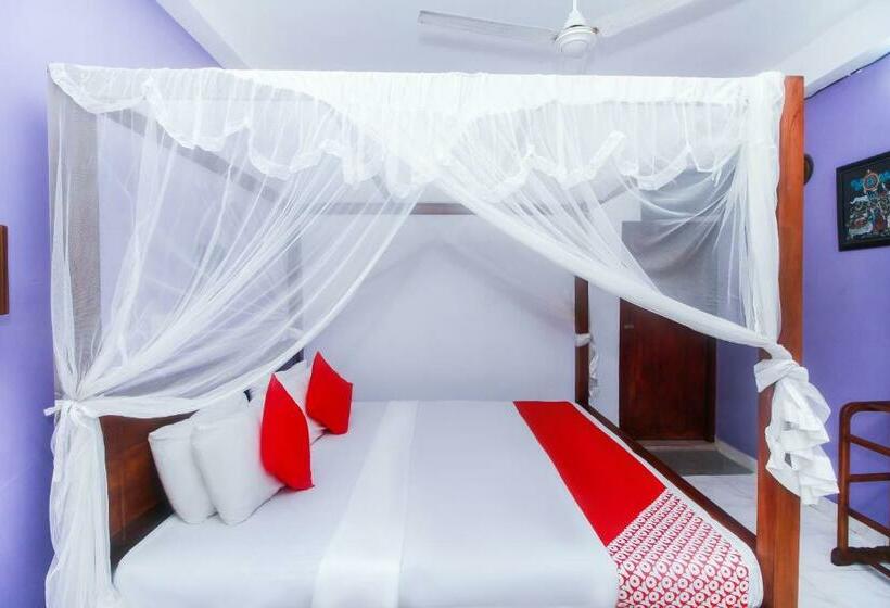 اتاق سوپریور, Happy Night Holiday Inn