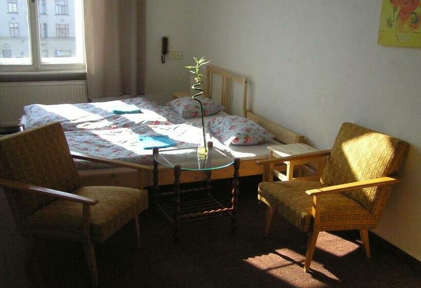 اتاق استاندارد, Hostel Moravia Ostrava