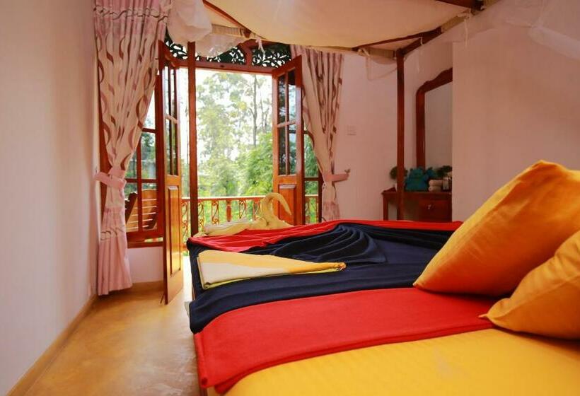 اتاق استاندارد با چشم‌انداز باغ, Tea Forest Lodge