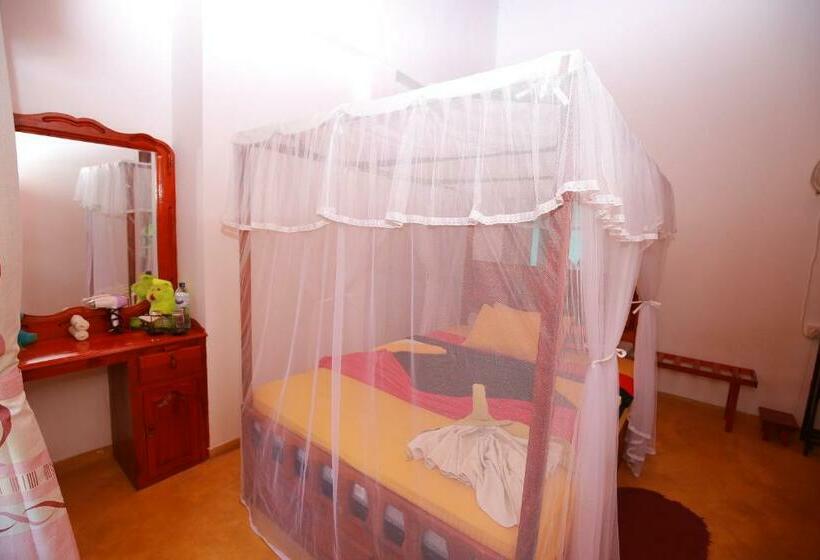 اتاق استاندارد با بالکن, Tea Forest Lodge