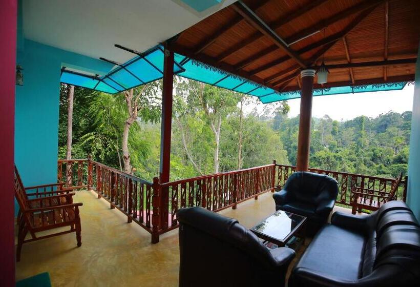اتاق استاندارد با بالکن, Tea Forest Lodge