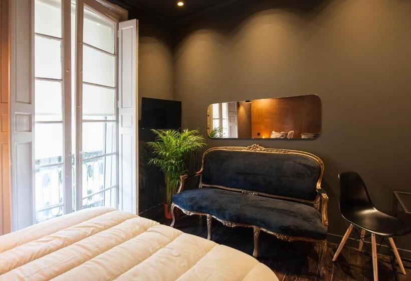 اتاق لوکس با چشم‌انداز شهر, Urban Suite Santander