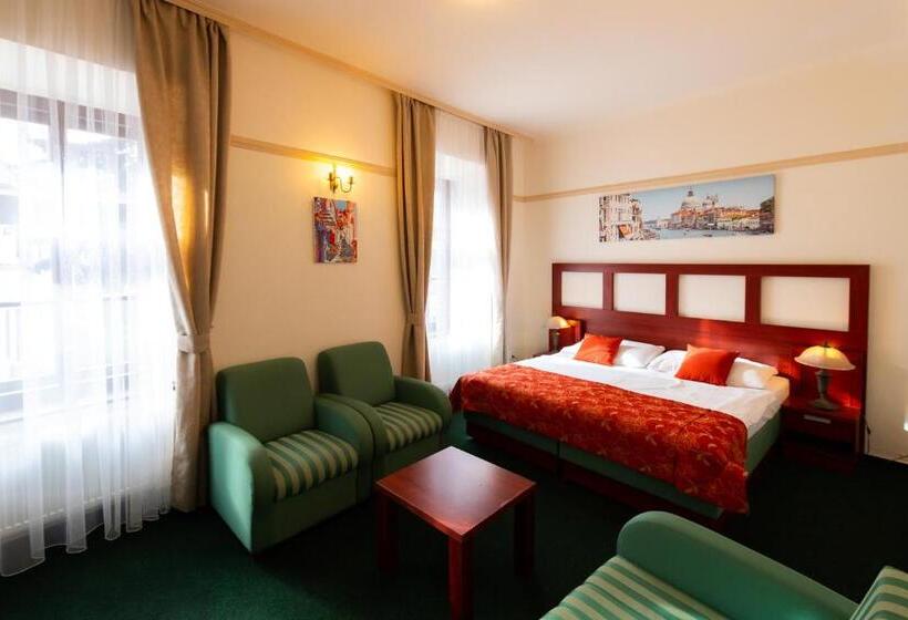 اتاق استاندارد, Vivaldi Apartments