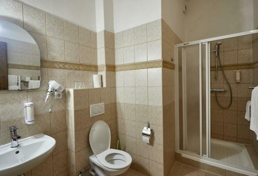 اتاق استاندارد, Vivaldi Apartments