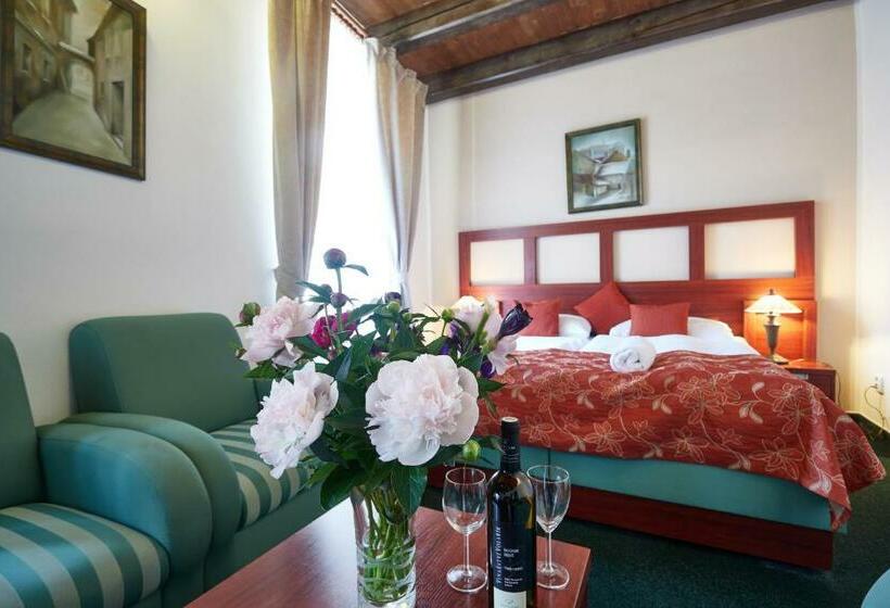 اتاق استاندارد, Vivaldi Apartments