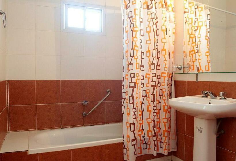 اتاق استاندارد سه نفره, Las Vegas Hotel Termal