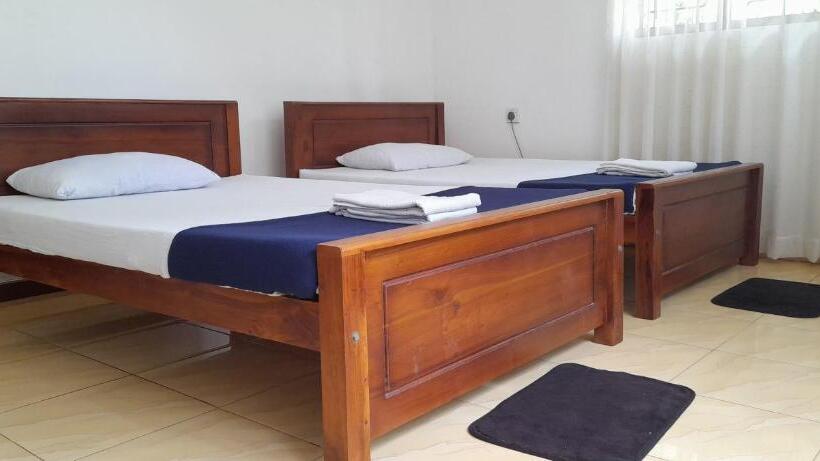 اتاق استاندارد با بالکن, Le Meridien Bnb
